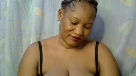 Snapshot of afronubians chatting on April 2026 07:12:01 AM afronubians online show from April 2026 07:12:01 AM