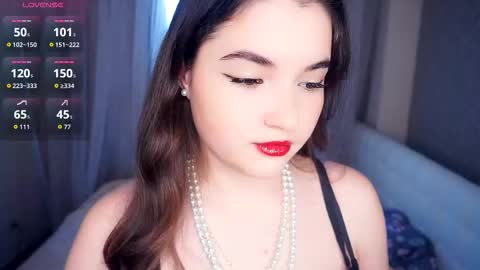 Snapshot of aftonbunkers chatting on September 2025 07:07:01 AM Lana 1800 - 0330 UTC Mia 0700- 1630 UTC online show from September 2025 07:07:01 AM