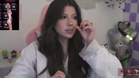 Snapshot of ag4ta_ chatting on November 2025 05:18:01 AM Agata online show from November 2025 05:18:01 AM