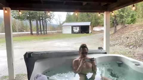 agabe2323 online show from April 2026 03:31:02 PM