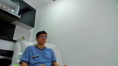 Snapshot of agarevans chatting on December 2024 04:36:02 AM AGAR online show from December 2024 04:36:02 AM