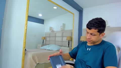 Snapshot of agarevans chatting on December 2025 04:40:01 AM AGAR online show from December 2025 04:40:01 AM