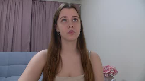 Agata Aisitt online show from May 2026 05:35:02 AM