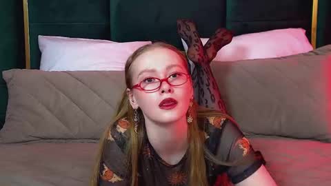 AgataFoxley online show from March 2026 06:40:01 AM