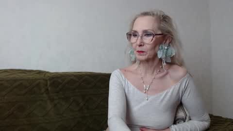 Snapshot of agatha_moore_ chatting on February 2025 01:19:01 PM Agatha online show from February 2025 01:19:01 PM