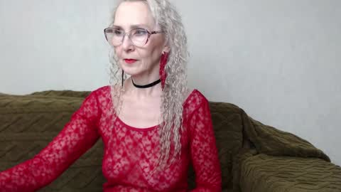 Snapshot of agatha_moore_ chatting on February 2025 12:27:02 PM Agatha online show from February 2025 12:27:02 PM
