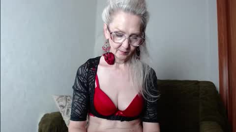 Snapshot of agatha_moore_ chatting on November 2025 11:07:01 AM Agatha online show from November 2025 11:07:01 AM