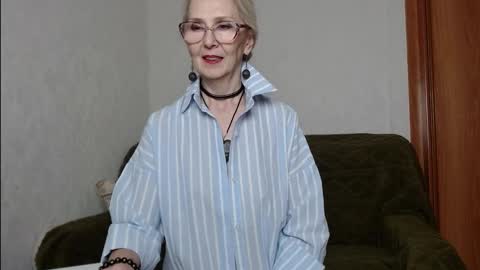 Snapshot of agatha_moore_ chatting on November 2025 03:26:02 PM Agatha online show from November 2025 03:26:02 PM