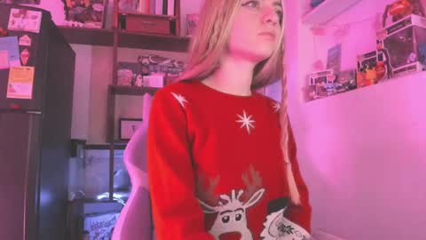 Camila     2 online show from December 2024 06:10:02 AM