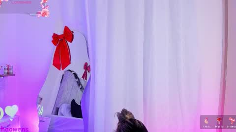 Agatha Owens online show from November 2025 12:53:01 AM