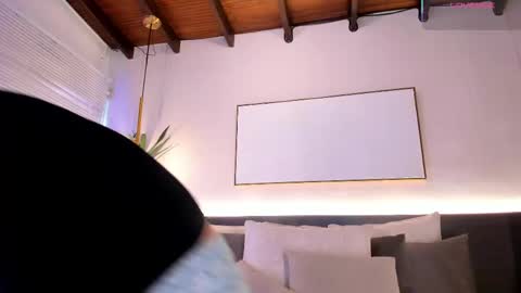    online show from May 2026 08:16:01 PM