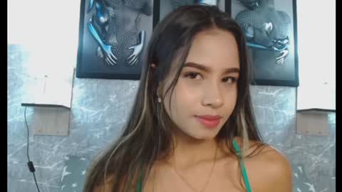 Snapshot of aghata_walkerl chatting on January 2025 08:29:01 PM aghata walkerl online show from January 2025 08:29:01 PM