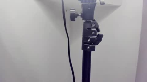 agnes_jones online show from October 2025 09:28:02 AM