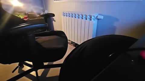 Snapshot of agnesmax chatting on December 2025 10:40:02 PM Agn online show from December 2025 10:40:02 PM