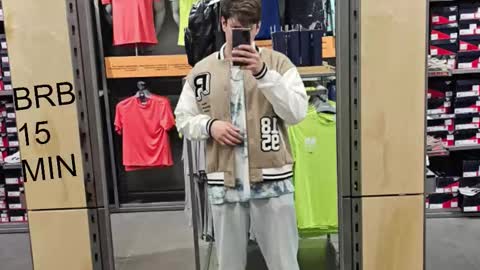 Snapshot of agnesmax chatting on March 2026 06:37:01 PM Agn online show from March 2026 06:37:01 PM