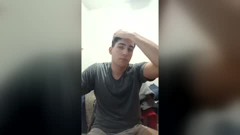 agustinnrod online show from June 2026 06:47:01 PM