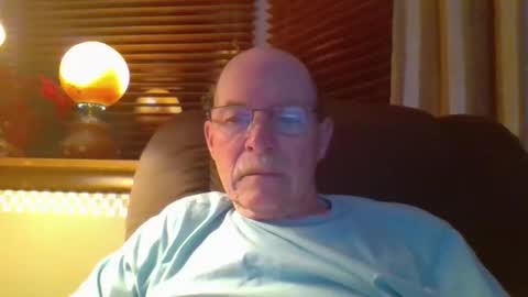 aguynrkfrd online show from December 2024 10:12:02 AM