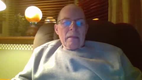 aguynrkfrd online show from January 2025 10:39:02 AM