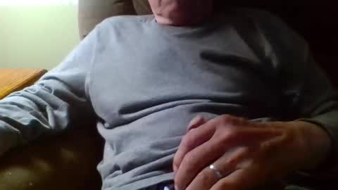 aguynrkfrd online show from May 2026 10:09:02 AM