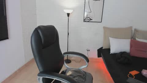 Ahmara  online show from January 2026 11:38:02 AM