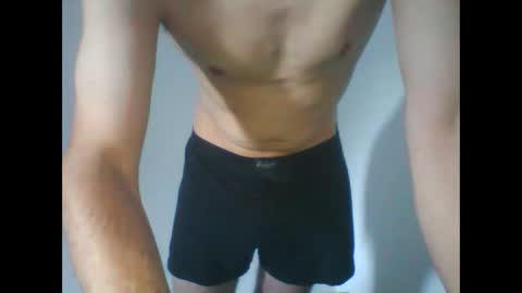 Hawk online show from November 2025 12:49:01 PM