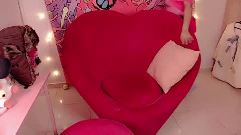 Snapshot of ahegaodoll chatting on February 2025 01:11:01 AM ahegaodoll online show from February 2025 01:11:01 AM