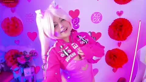 Snapshot of ahri_elderwood chatting on February 2026 04:52:01 AM Ahri help me get to 100 online show from February 2026 04:52:01 AM