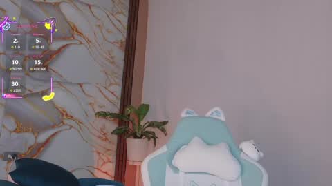 Snapshot of ahvi_ebony chatting on May 2026 01:41:01 PM Ahvi Ebony online show from May 2026 01:41:01 PM