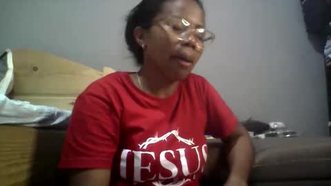 Aicha boobs online show from October 2025 06:41:02 PM