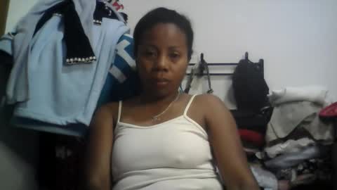 Snapshot of aicha_boobs chatting on May 2026 01:57:16 AM Aicha boobs online show from May 2026 01:57:16 AM