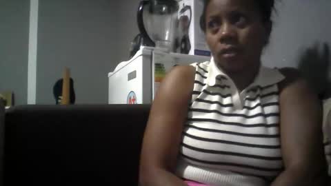 Snapshot of aicha_boobs chatting on May 2026 12:52:02 AM Aicha boobs online show from May 2026 12:52:02 AM