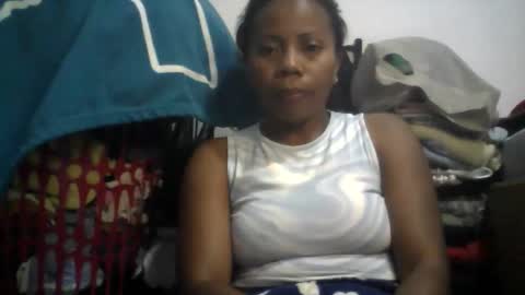 Snapshot of aicha_boobs chatting on May 2026 07:22:02 PM Aicha boobs online show from May 2026 07:22:02 PM