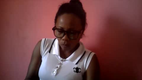 Snapshot of aicha_boobs chatting on June 2026 06:56:01 AM Aicha boobs online show from June 2026 06:56:01 AM