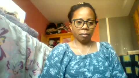 Snapshot of aicha_boobs chatting on June 2026 12:42:02 PM Aicha boobs online show from June 2026 12:42:02 PM