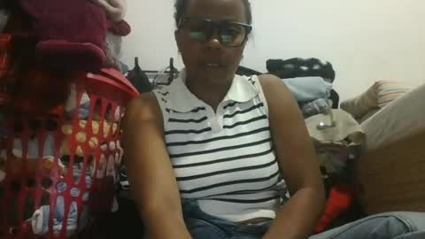 Aicha boobs online show from July 2026 04:10:01 PM