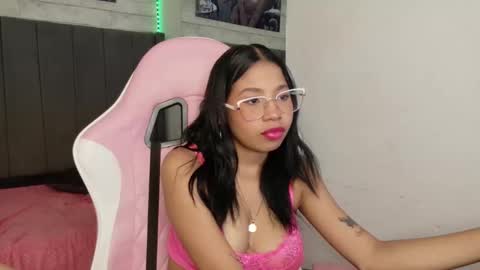 Aida online show from December 2025 11:46:02 PM