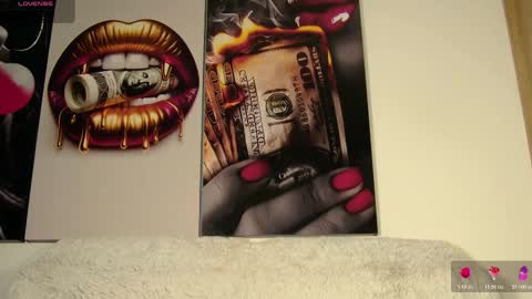 Aida  online show from October 2025 08:55:02 AM