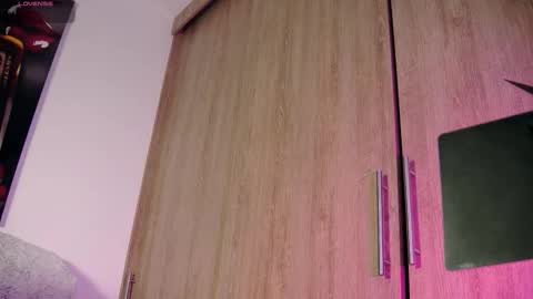 Aida  online show from November 2025 11:01:02 AM