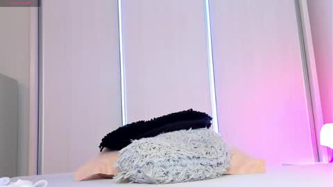 aidasina online show from May 2026 06:59:01 PM