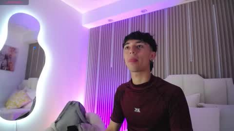 Aiden online show from February 2026 01:22:01 PM