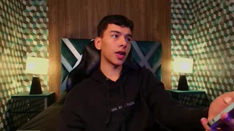 Snapshot of aiden_royce chatting on November 2025 01:22:02 AM aiden_royce online show from November 2025 01:22:02 AM