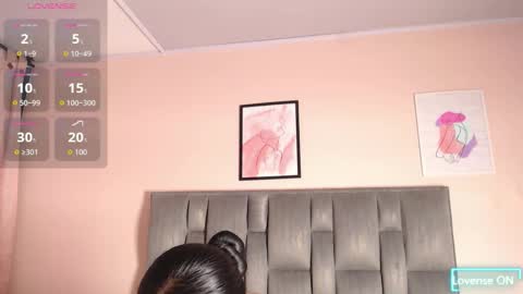 Snapshot of aiilynn_1 chatting on October 2025 09:48:01 PM Ailyn online show from October 2025 09:48:01 PM