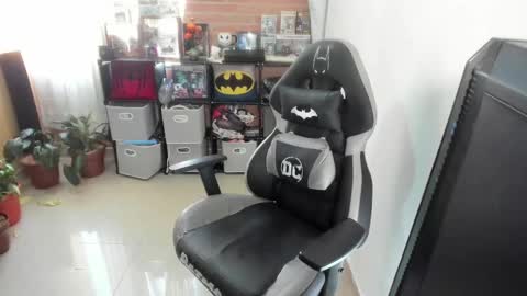 Catalina online show from September 2025 12:51:02 PM