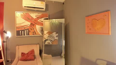 Alisson online show from April 2026 07:52:02 PM