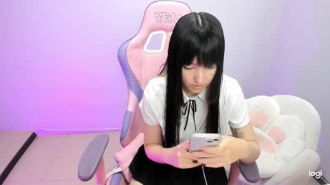 Snapshot of ailee_kawaii chatting on December 2024 03:42:02 PM Ailee Hyuga online show from December 2024 03:42:02 PM