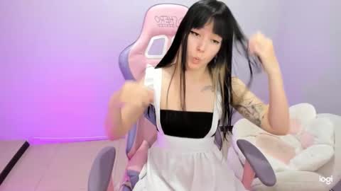 Snapshot of ailee_kawaii chatting on January 2025 03:44:01 PM Ailee Hyuga online show from January 2025 03:44:01 PM