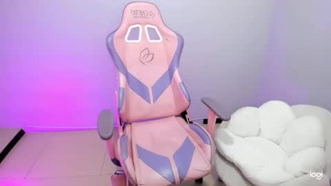 Snapshot of ailee_kawaii chatting on March 2025 03:35:01 PM Ailee Hyuga online show from March 2025 03:35:01 PM