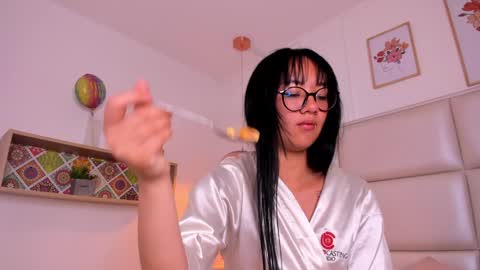 Aily Yozuko online show from December 2024 10:15:02 AM