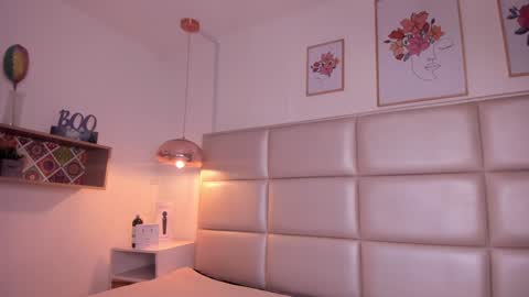 Aily Yozuko online show from February 2025 03:00:02 AM