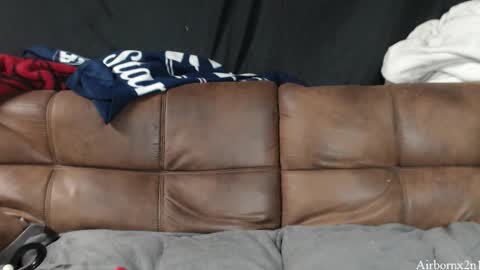 Leo  Airborn  Sir  Daddy online show from November 2025 05:18:02 AM